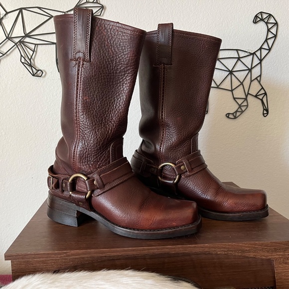 Leather boots - Picture 5 of 5